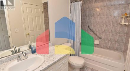 Residential - Condo/Apartment - Hamilton, Canada - Canada Residential - Condo/Apartment - Hamilton, Canada - Canada