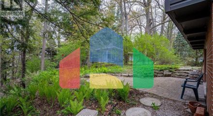 Residential - Single Family Home - Hamilton, Canada - Canada