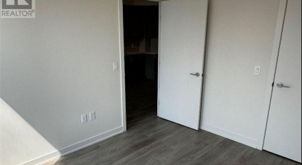 Residential - Condo/Apartment - Hamilton, Canada - Canada