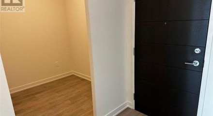 Residential - Condo/Apartment - Hamilton, Canada - Canada