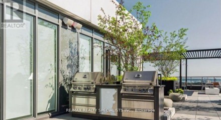Residential - Condo/Apartment - Hamilton, Canada - Canada