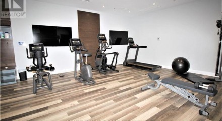 Residential - Condo/Apartment - Hamilton, Canada - Canada