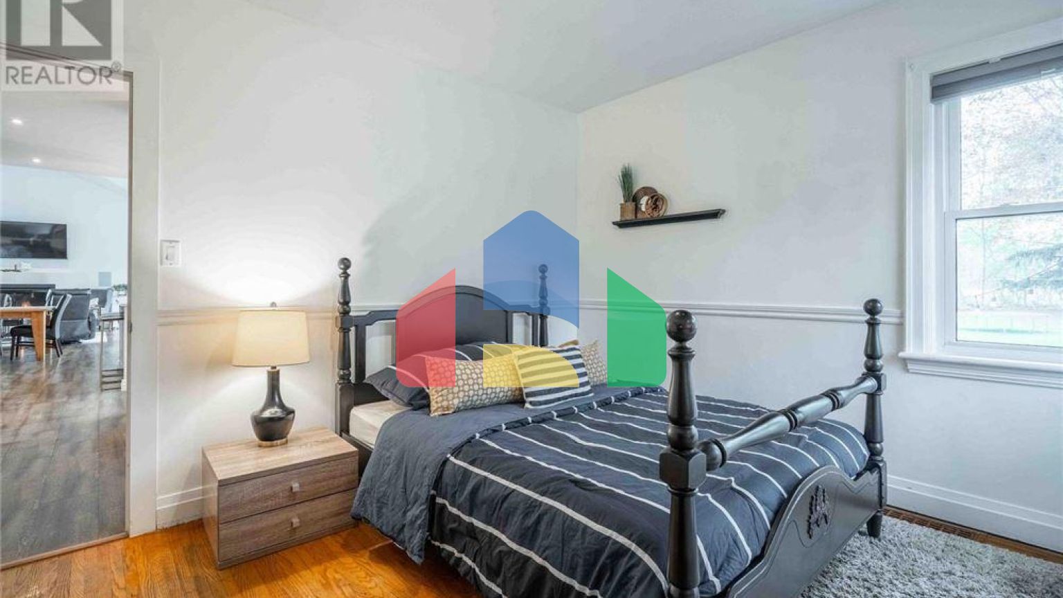 Residential - Single Family Home - Hamilton, Canada - Canada