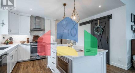 Residential - Single Family Home - Hamilton, Canada - Canada
