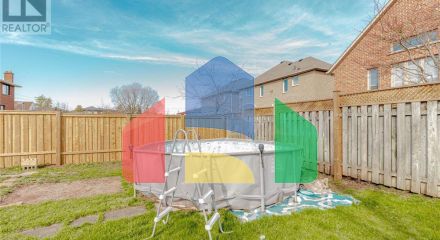 Residential - Single Family Home - Hamilton, Canada - Canada