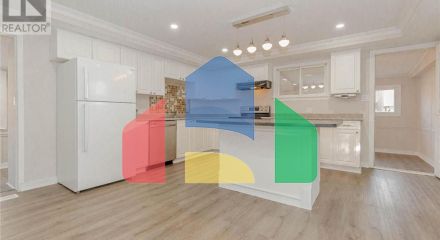 Residential - Single Family Home - Hamilton, Canada - Canada