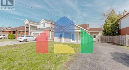 Residential - Single Family Home - Hamilton, Canada - Canada