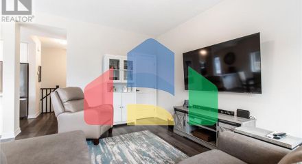 Residential - Single Family Home - Hamilton, Canada - Canada