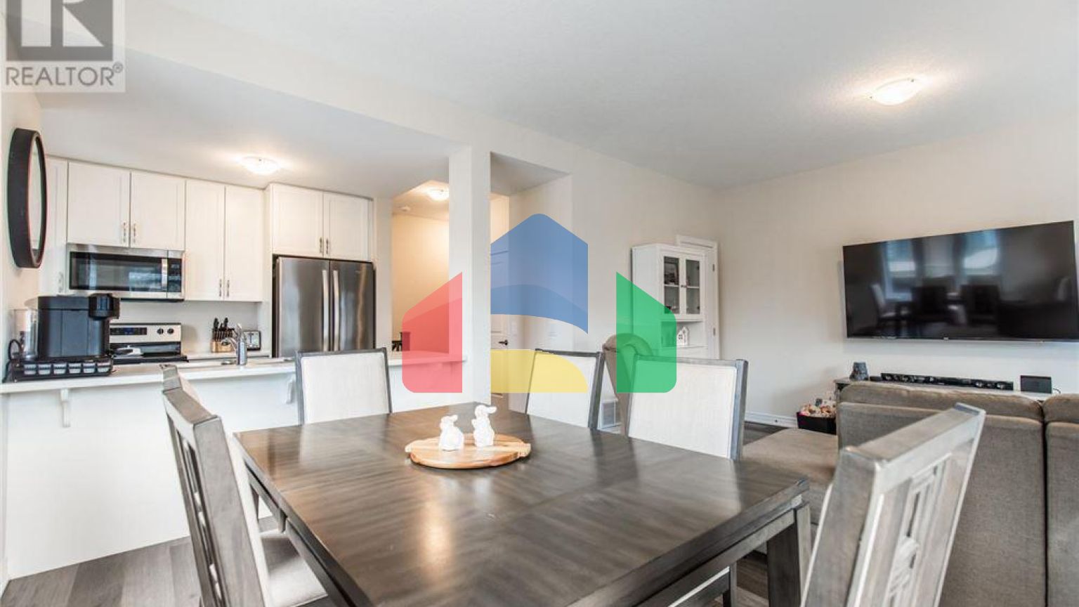 Residential - Single Family Home - Hamilton, Canada - Canada