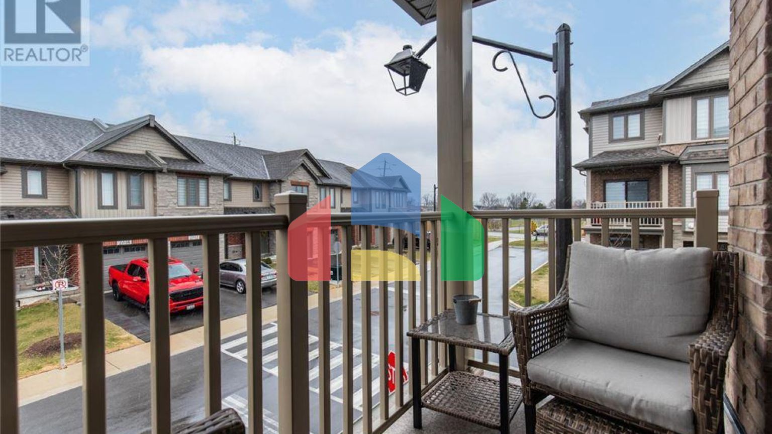 Residential - Single Family Home - Hamilton, Canada - Canada