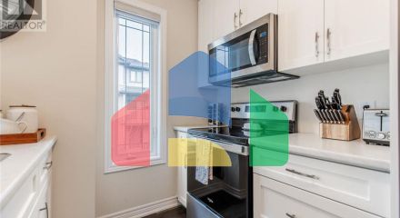 Residential - Single Family Home - Hamilton, Canada - Canada
