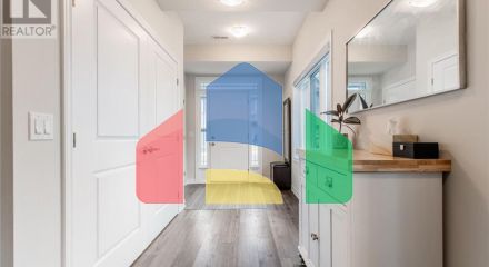 Residential - Single Family Home - Hamilton, Canada - Canada
