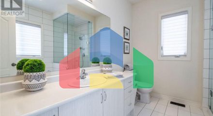 Residential - Single Family Home - Hamilton, Canada - Canada