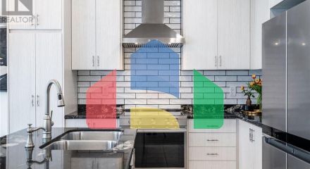 Residential - Single Family Home - Hamilton, Canada - Canada