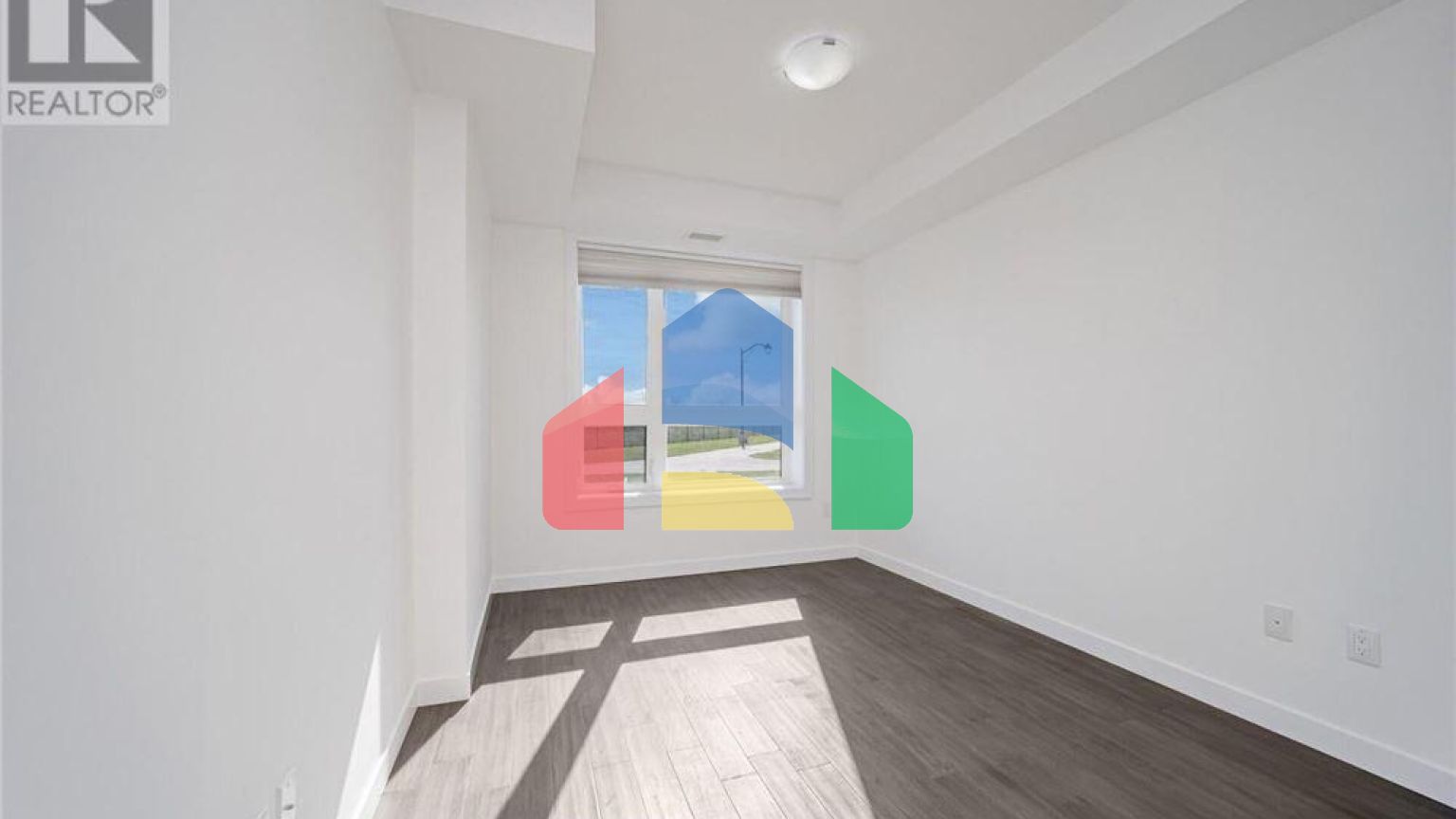 Residential - Condo/Apartment - Hamilton, Canada - Canada