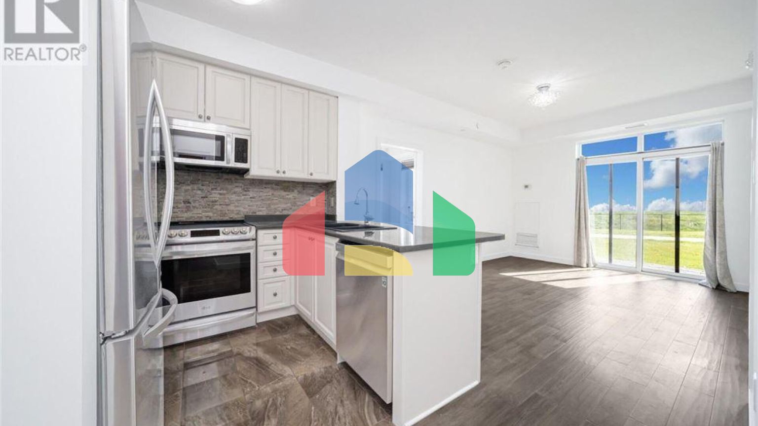 Residential - Condo/Apartment - Hamilton, Canada - Canada