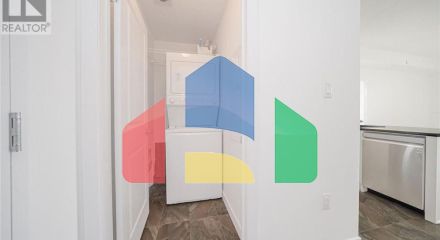 Residential - Condo/Apartment - Hamilton, Canada - Canada