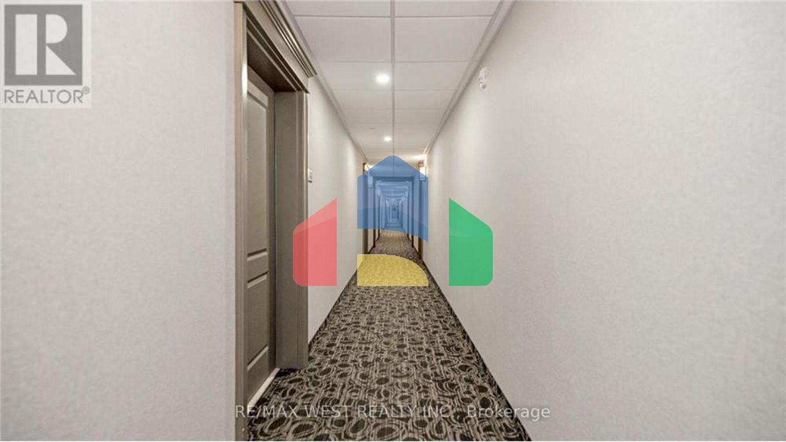 Residential - Condo/Apartment - Hamilton, Canada - Canada