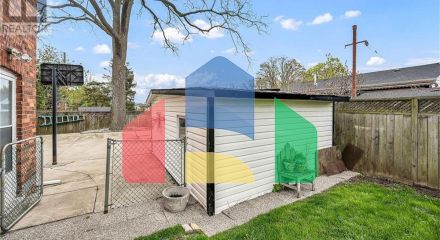 Residential - Single Family Home - Hamilton, Canada - Canada