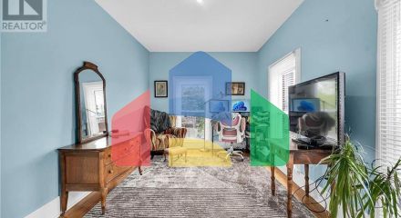 Residential - Single Family Home - Hamilton, Canada - Canada