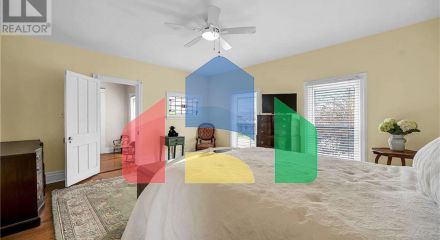 Residential - Single Family Home - Hamilton, Canada - Canada