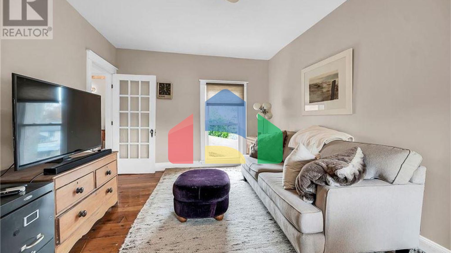 Residential - Single Family Home - Hamilton, Canada - Canada