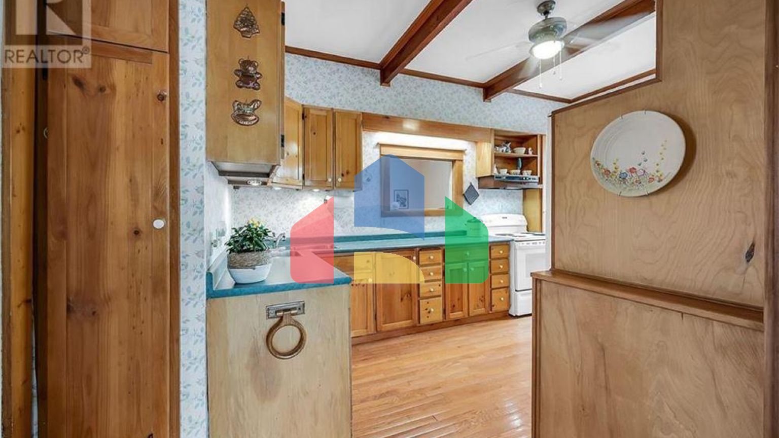 Residential - Single Family Home - Hamilton, Canada - Canada