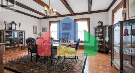 Residential - Single Family Home - Hamilton, Canada - Canada