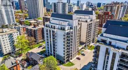 Residential - Condo/Apartment - Hamilton, Canada - Canada