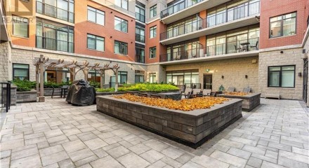 Residential - Condo/Apartment - Hamilton, Canada - Canada