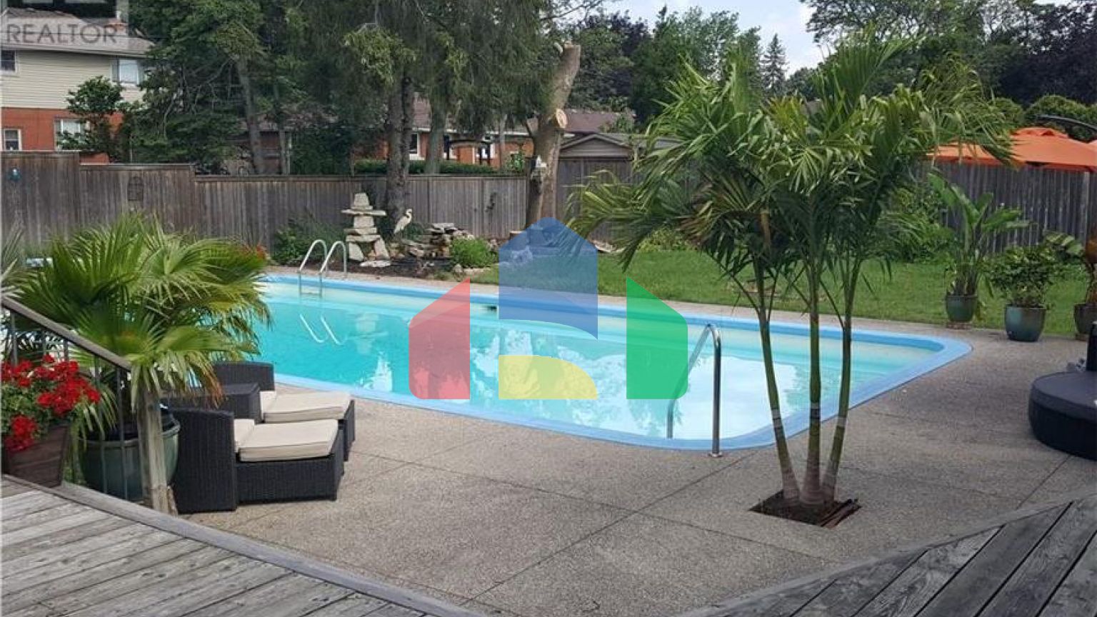 Residential - Single Family Home - Hamilton, Canada - Canada