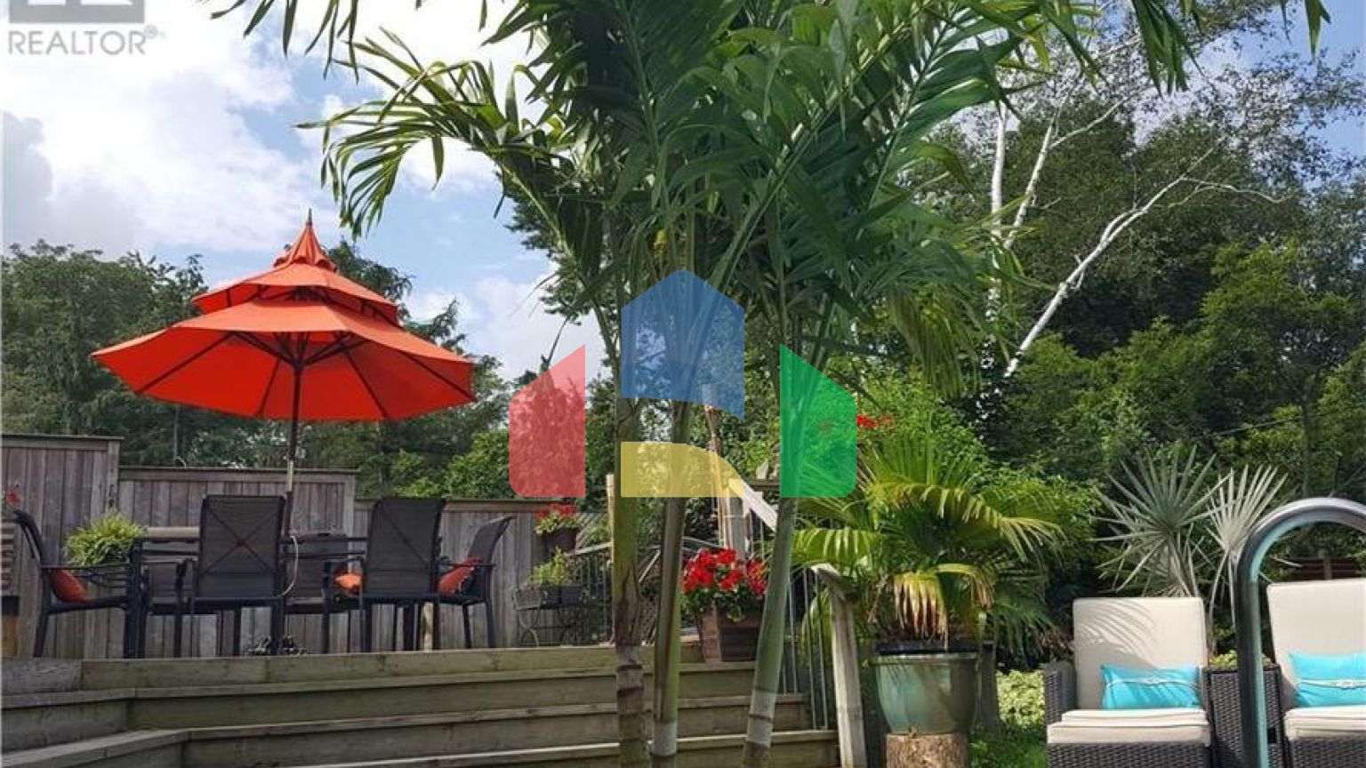 Residential - Single Family Home - Hamilton, Canada - Canada