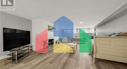 Residential - Single Family Home - Hamilton, Canada - Canada