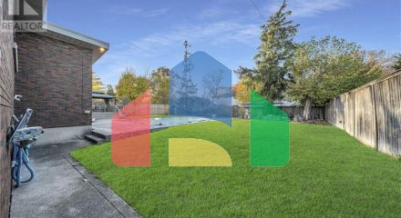 Residential - Single Family Home - Hamilton, Canada - Canada