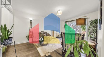 Residential - Single Family Home - Hamilton, Canada - Canada