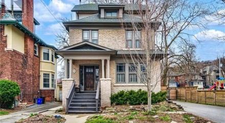 Residential - Single Family Home - Hamilton, Canada - Canada