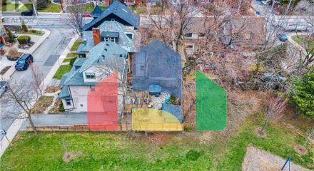 Residential - Single Family Home - Hamilton, Canada - Canada