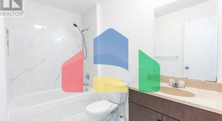 Residential - Single Family Home - Hamilton, Canada - Canada