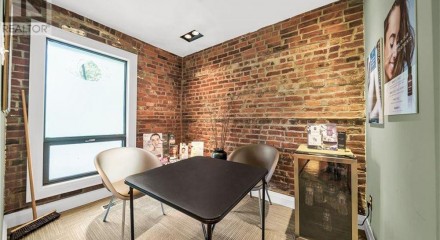 Commercial - Commercial/Retail - Hamilton, Canada - Canada
