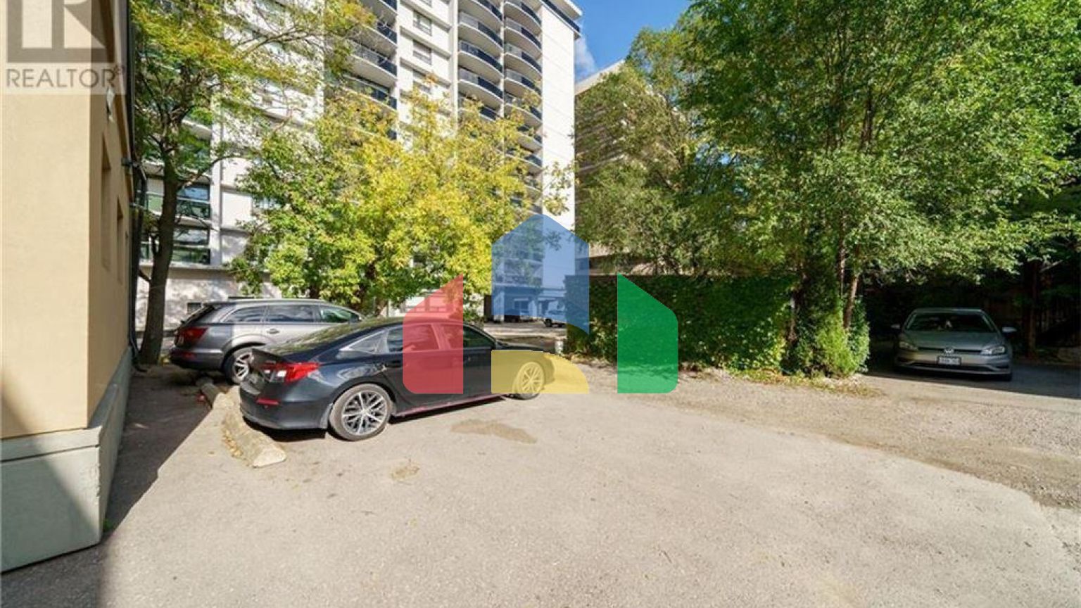 Commercial - Commercial/Retail - Hamilton, Canada - Canada