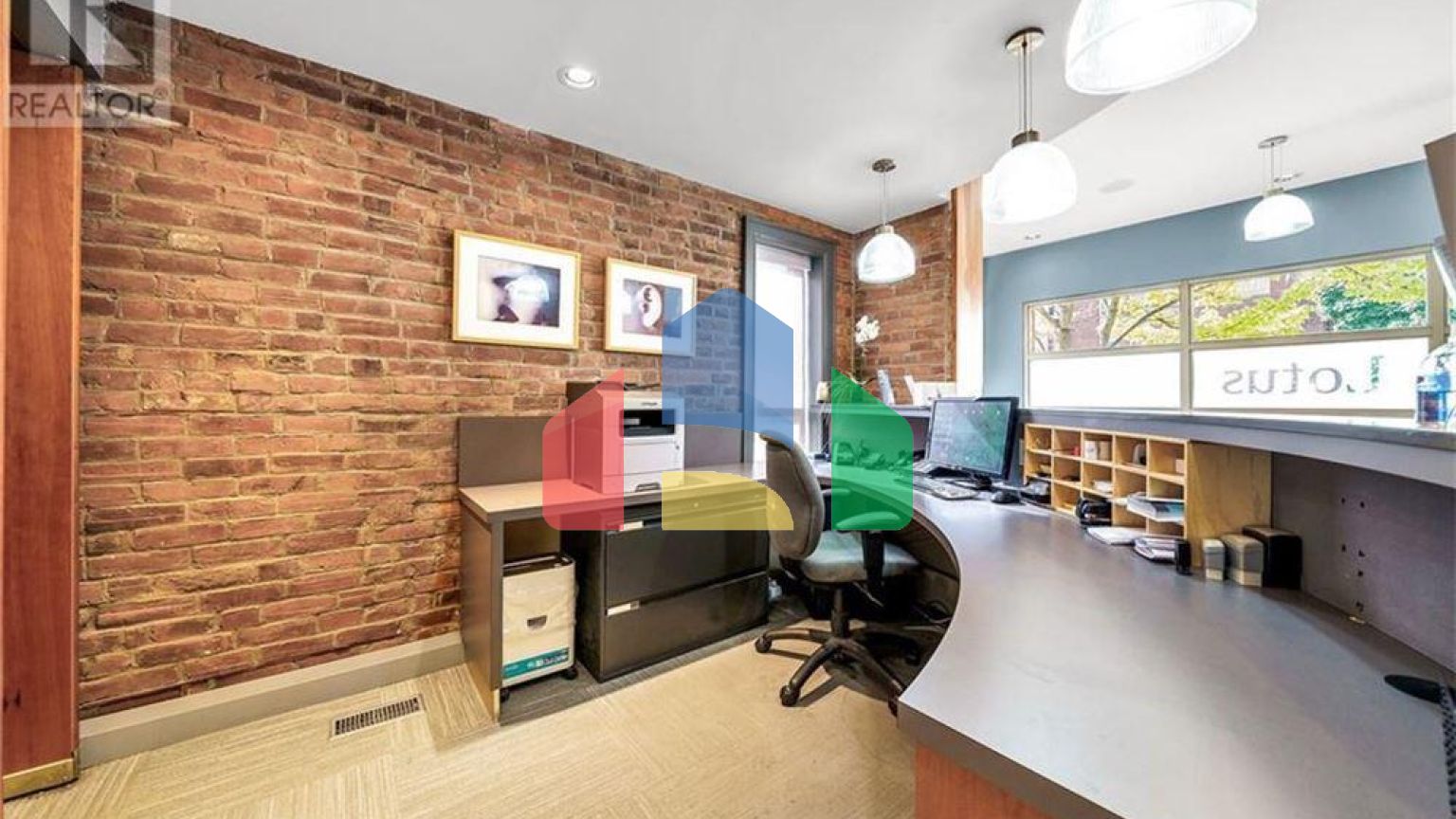 Commercial - Commercial/Retail - Hamilton, Canada - Canada