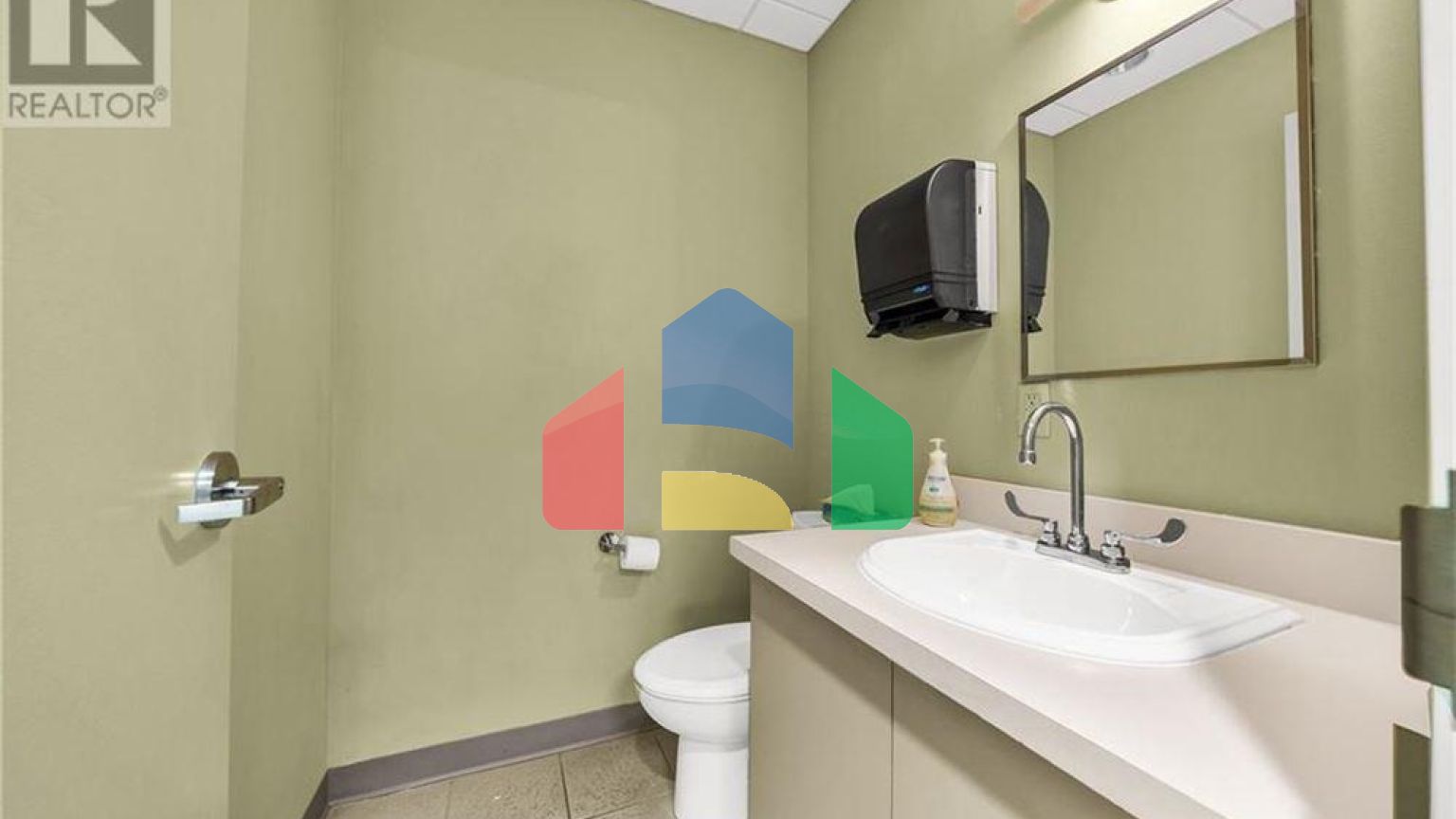 Commercial - Commercial/Retail - Hamilton, Canada - Canada