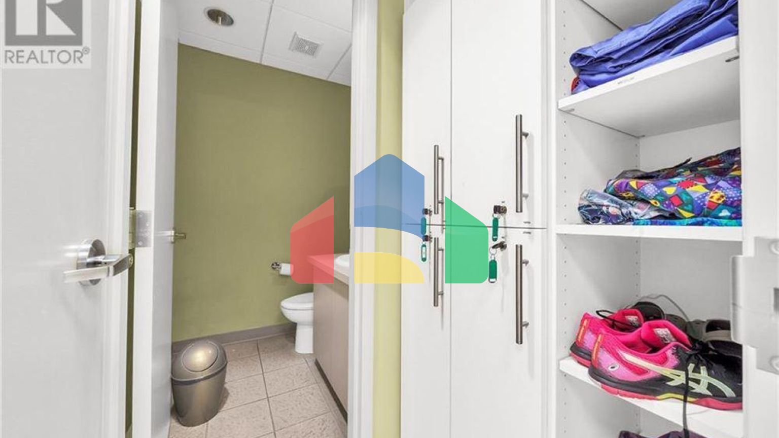 Commercial - Commercial/Retail - Hamilton, Canada - Canada