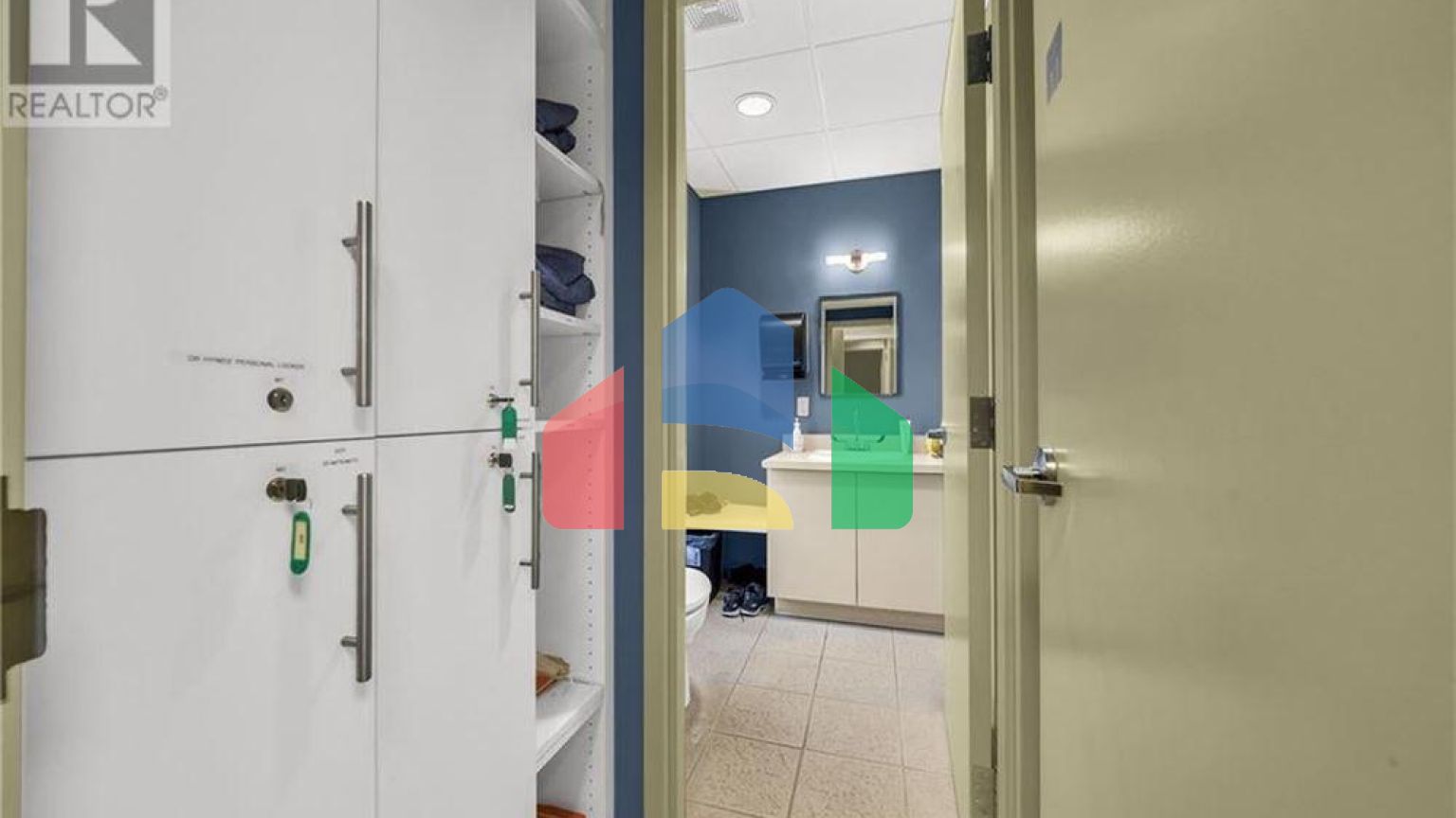 Commercial - Commercial/Retail - Hamilton, Canada - Canada