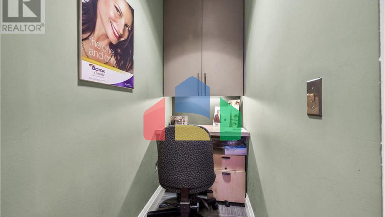 Commercial - Commercial/Retail - Hamilton, Canada - Canada