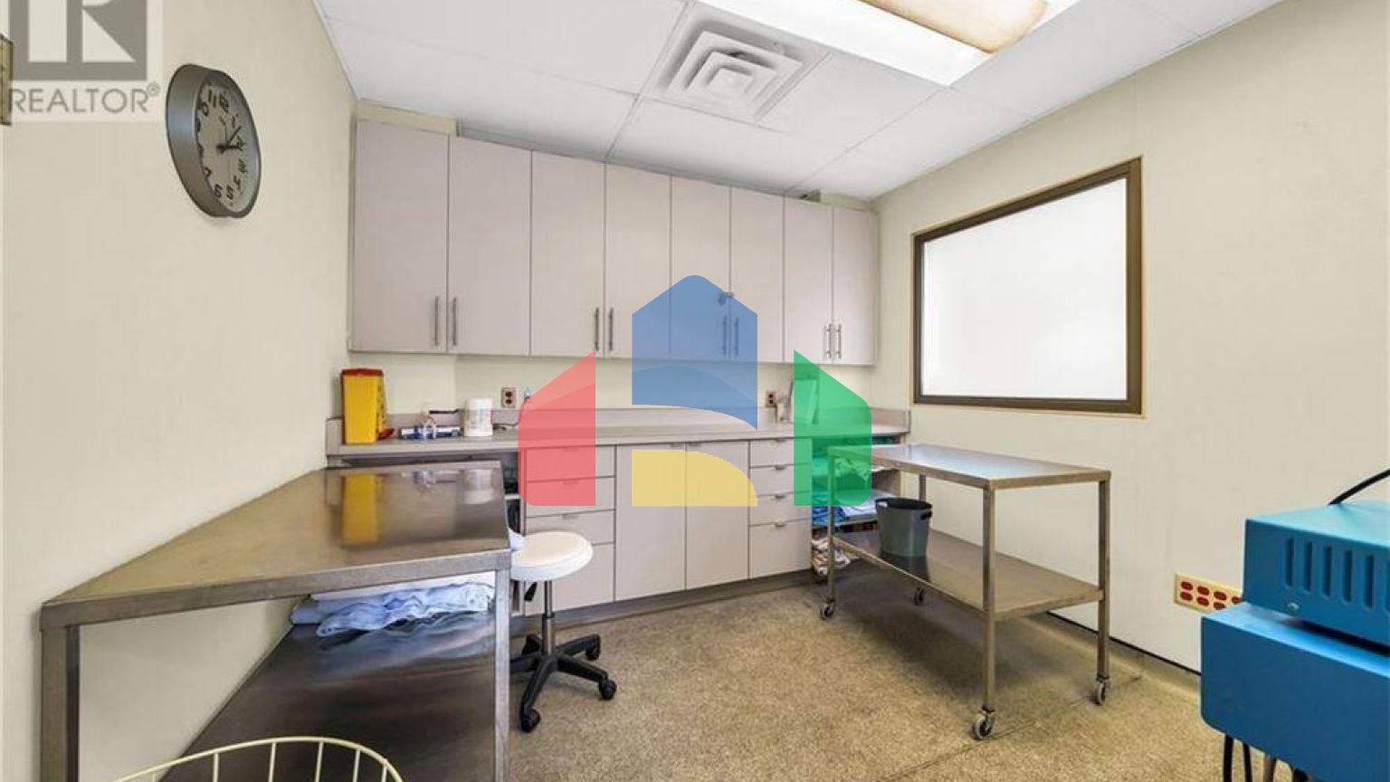 Commercial - Commercial/Retail - Hamilton, Canada - Canada