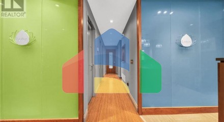 Commercial - Commercial/Retail - Hamilton, Canada - Canada