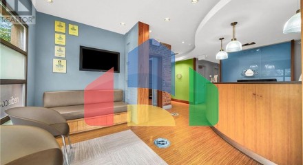 Commercial - Commercial/Retail - Hamilton, Canada - Canada