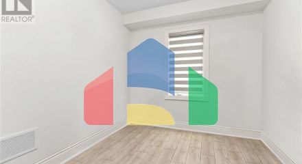 Residential - Single Family Home - Hamilton, Canada - Canada