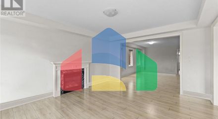 Residential - Single Family Home - Hamilton, Canada - Canada